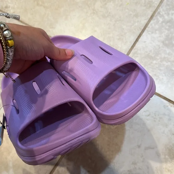 NWT! Hoka Ora Recovery Sandals Slides 14 Men’s Violet Bloom
