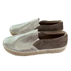 NWT Kaanas | Women’s metallic/brown suede espadrille flats, great tread! Size 10