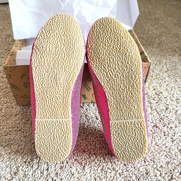 ♥️NWT♥️ L'AMOUR GIRLS FUSHIA DRESS FLATS