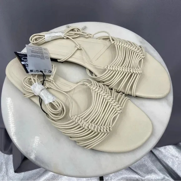 NWT Massimo Dutti Ivory Leather Lace up Gladiator Sandals US Size 9