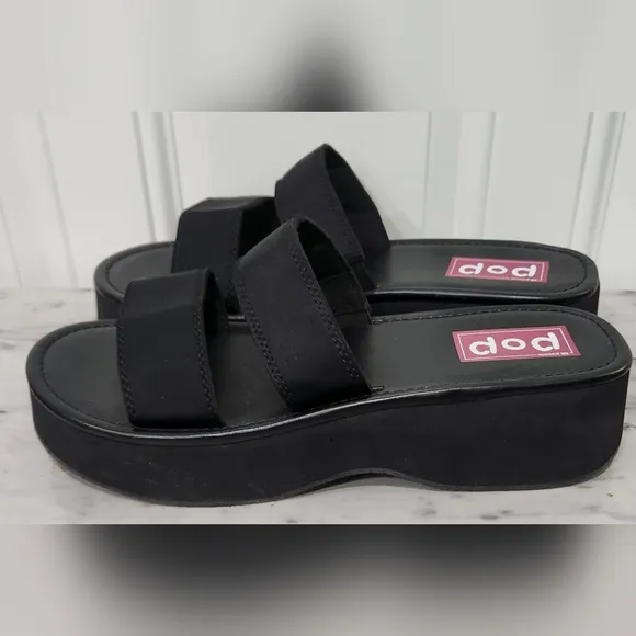 NWT POP black Macarena chunky platform sandals slides women's size 10
