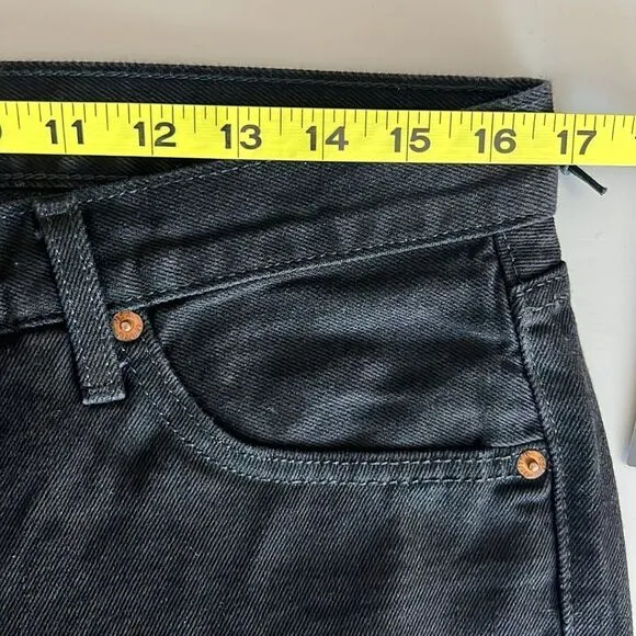 NWT Re/Done 70s Low Rise Bell Bottom Jean In BlackSize 29