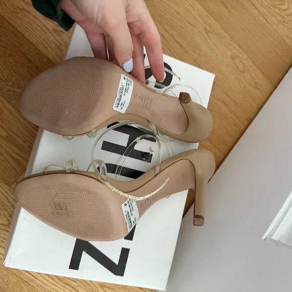 NWT Schutz Amelia Ankle Strap Leather Sandals Nude Size 9B Crisscross Straps