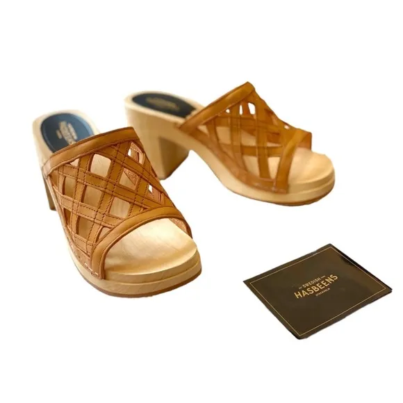 NWT Swedish Hasbeens Basket Clog Sandals in Honey Size 8