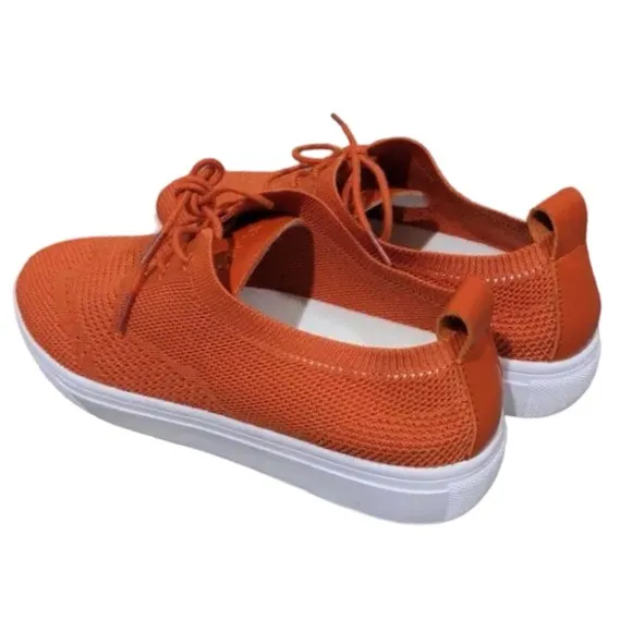 NWT VLADO VENICE SNEAKERS