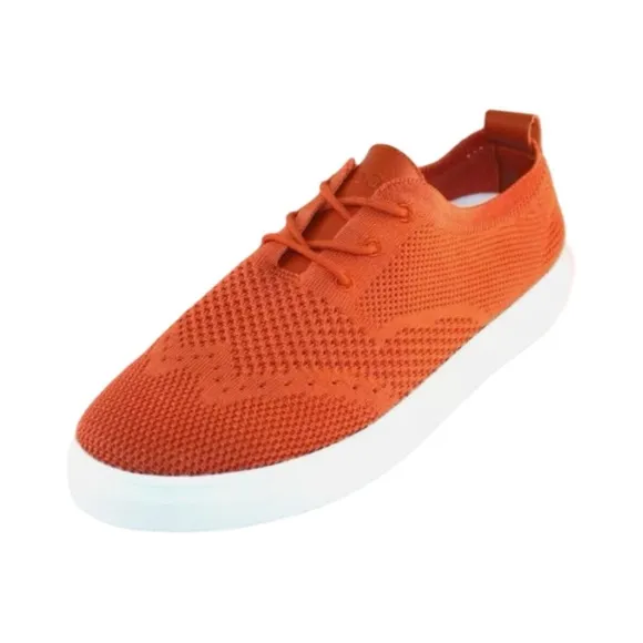 NWT VLADO VENICE SNEAKERS