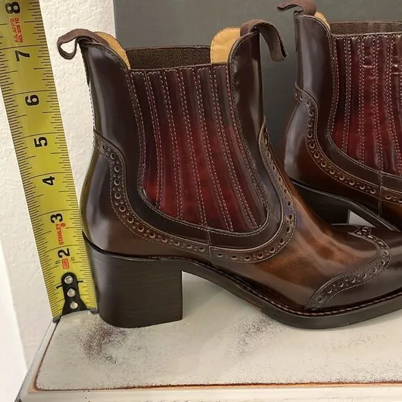 NWT Angela Scott Western Boots