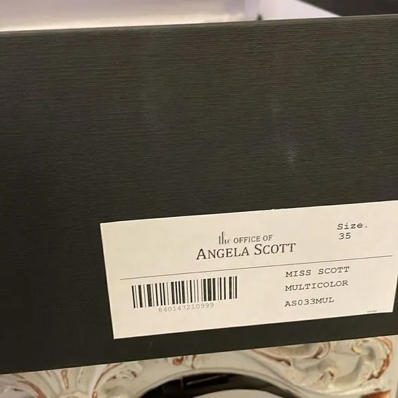 NWT Angela Scott Western Boots