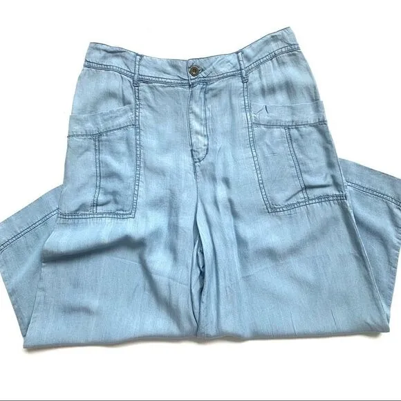 NWT CHELSEA &amp; VIOLET INDIGO TENCEL SOFT CROP JEANS