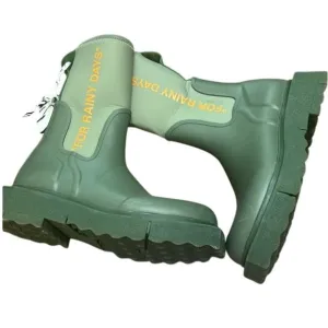 Off-White &quot;For Rainy Days&quot; Green Rain Boot