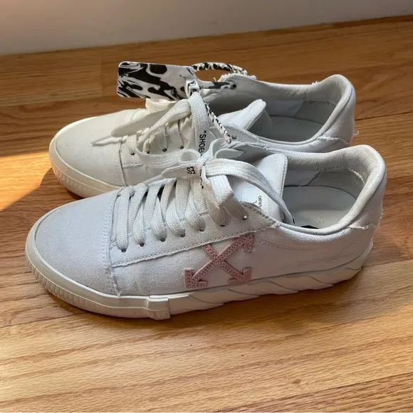 OFF-WHITE Vulc Eco 'White Pink' Sneakers