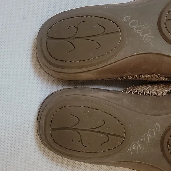 OLUKAI BROWN LEATHER‎ SANDALS (sz 8)