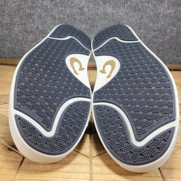 OluKai Mens Lae'Ahi Gray Casual and Fashion Sneakers 8.5 Medium (D) 10443 PVPV