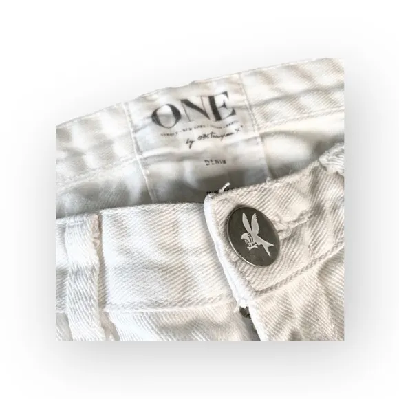 One Teaspoon ☻︎ Trashed Freebirds Skinny Ankle Zipper Denim Jeans ☻︎ White ☻︎ 25