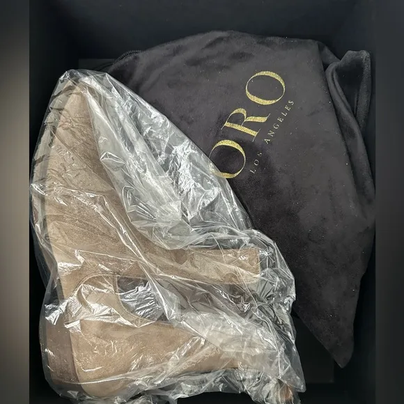 Oro Alpaca Chelsea Boots