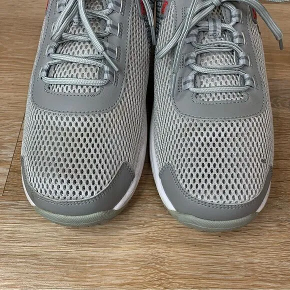 Orthofeet Edgewater 618 Men’s Size 9.5 Wide (2E) Athletic Sneakers Shoes