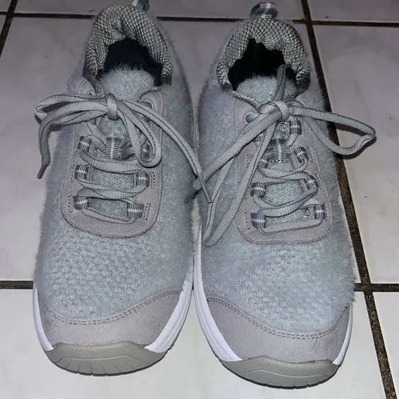 Orthofeet Womens 989 Coral Wool Grey Comfort Athletic Sneakers Size 7.5