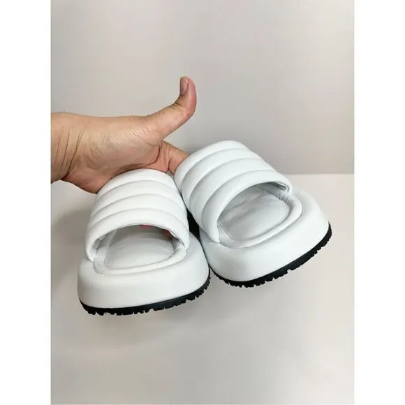 P448 Slides Size US 7 New With Box Womens White Color Summer Sandals