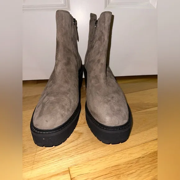 Paolo Indio Wedge Chelsea Boots NEW
