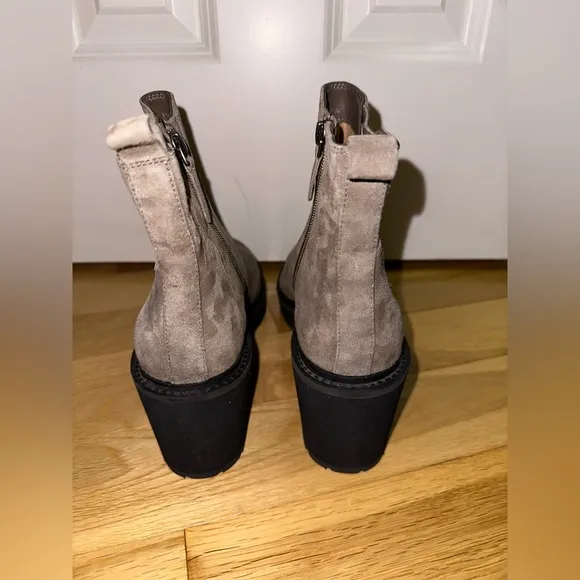 Paolo Indio Wedge Chelsea Boots NEW
