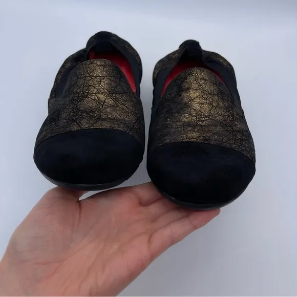 Pas De Rouge Black Red Genuine Suede Leather Wedge Flats