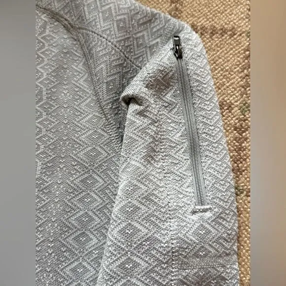 Patagonia Better Sweater Quarter-Zip Fleece gray Patterned knit Pullover L  NWT