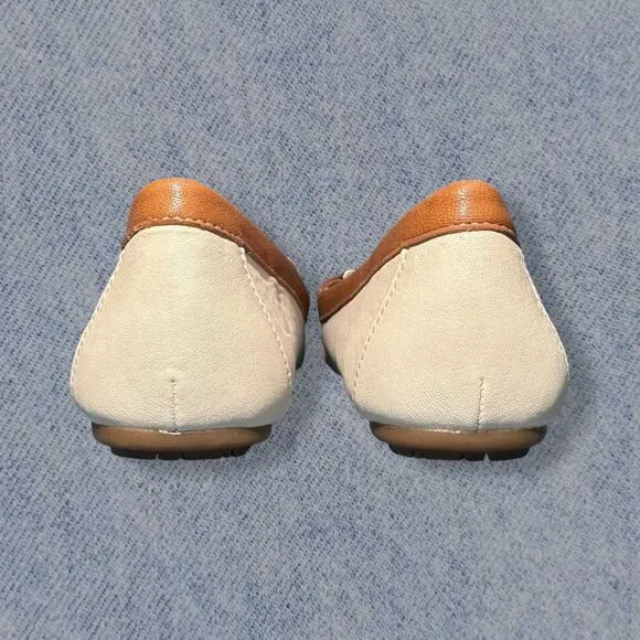Patricia Nash Women’s White &amp; Tan Leather Loafers - Size 7.5