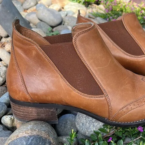 PAUL GREEN JAY WINGTIP CUOIO LEATHER CHELSEA BOOTS, SIZE UK 7/US 9.5