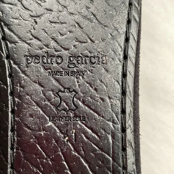 Pedro García flats size 41