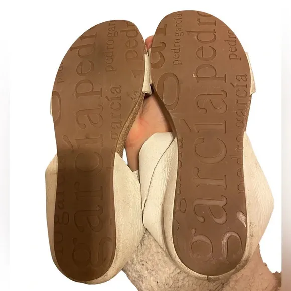 PEDRO GARCIA LEATHER SANDALS