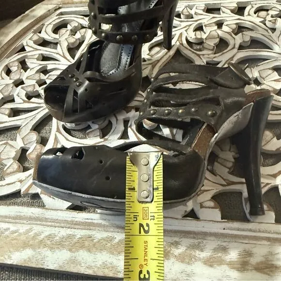 Pedro Garcia Studded Leather heels Sandals Shoes 8