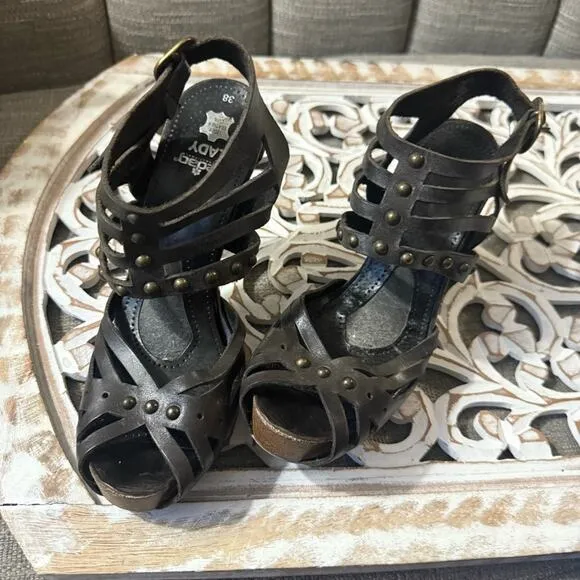 Pedro Garcia Studded Leather heels Sandals Shoes 8