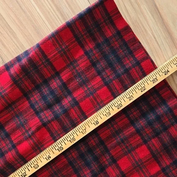 Pendleton Vintage Wool Skirt Plaid Knee Length Zip Side See Measurements 8