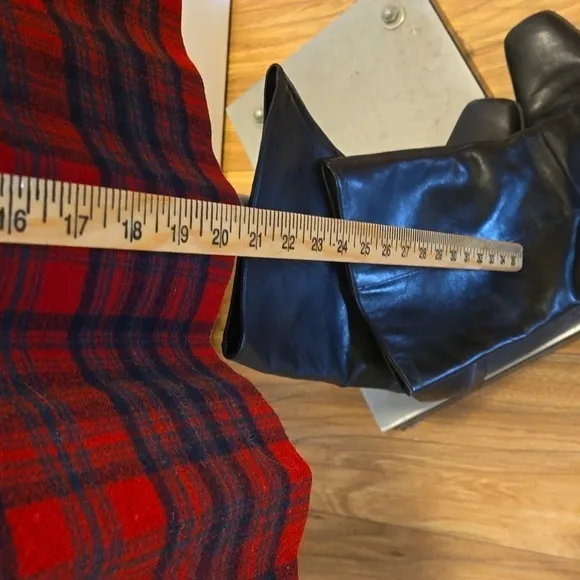 Pendleton Vintage Wool Skirt Plaid Knee Length Zip Side See Measurements 8