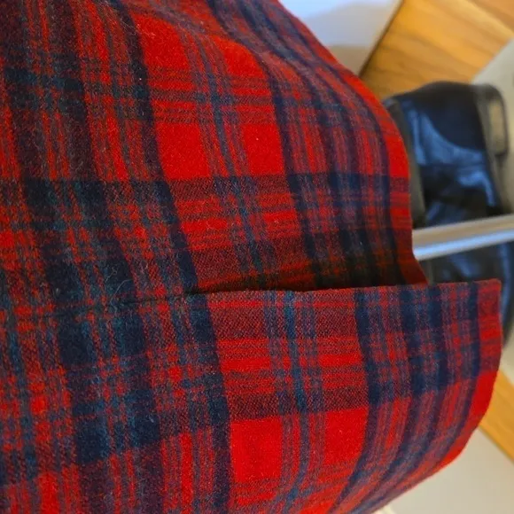 Pendleton Vintage Wool Skirt Plaid Knee Length Zip Side See Measurements 8