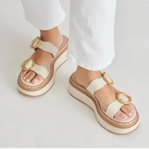 Perfect Tan and Gold Platform Sandals Chunky Sole Dolce Vita Rysha