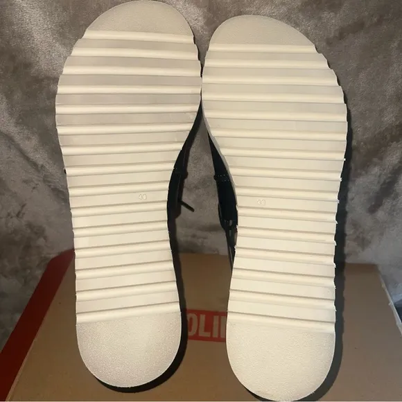 PIKOLINOS BLACK LEATHER SANDALS