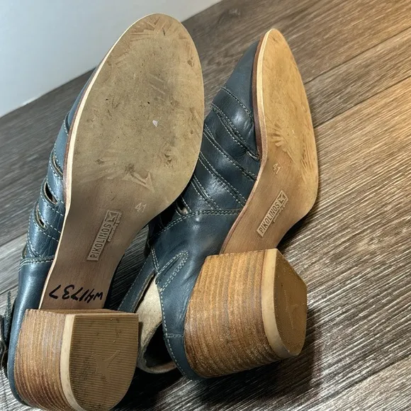 Pikolinos leather sandals woman’s size 41 (d36)