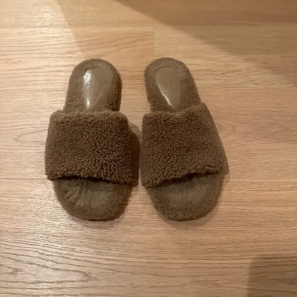 PORTE &amp; PAIRE Shearling slides Light brown IT 40