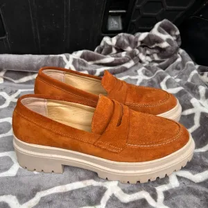 Portland leather Co Patina chunky Zoe Penny loafers in fawn suede size 10.5