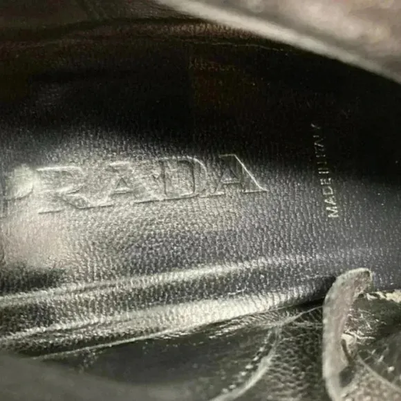 Prada Black Suede Pointed Toe French Kitten Heel Side Zip Ankle Boots Size 8