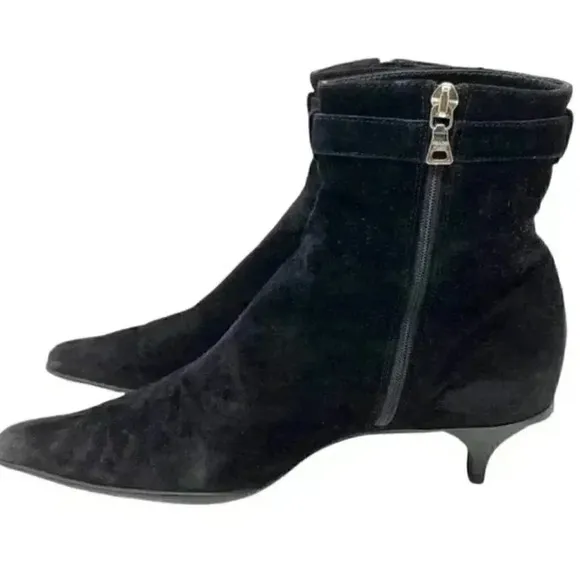 Prada Black Suede Pointed Toe French Kitten Heel Side Zip Ankle Boots Size 8