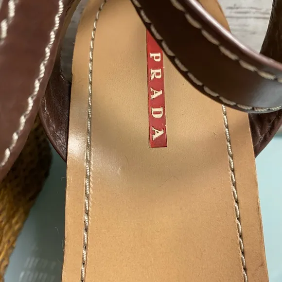 Prada sandal 39
