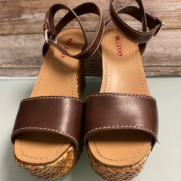 Prada sandal 39