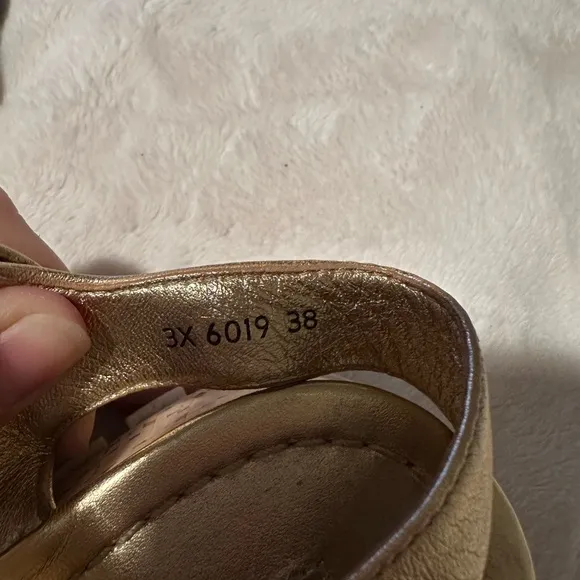 Prada Sport Gold Metallic Leather Sandals sz 38 EU