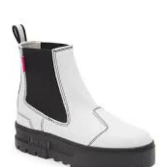 Puma Maize Stack Chelsea Boots