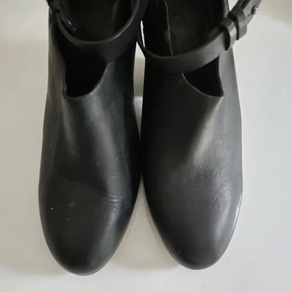Rag &amp; Bone &quot;Kenny&quot; Ankle Wrap Black Leather Shootie Heeled Mule Bootie Slides