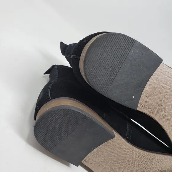 Rail Black Suede Chelsea Boots