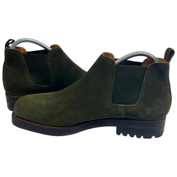 Ralph Lauren womens Green Suede Leather Lug Sole Chelsea Ankle Boots Size 8B