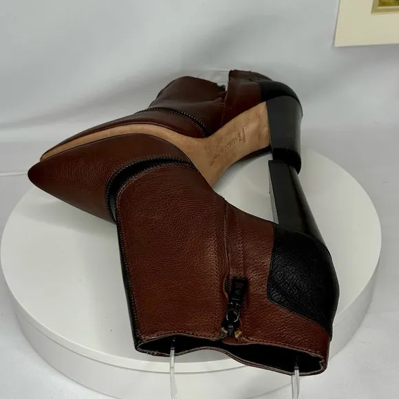 Rebecca Minkoff DAlli Brown/Black Ankle Zip Leather Boots Size 10M